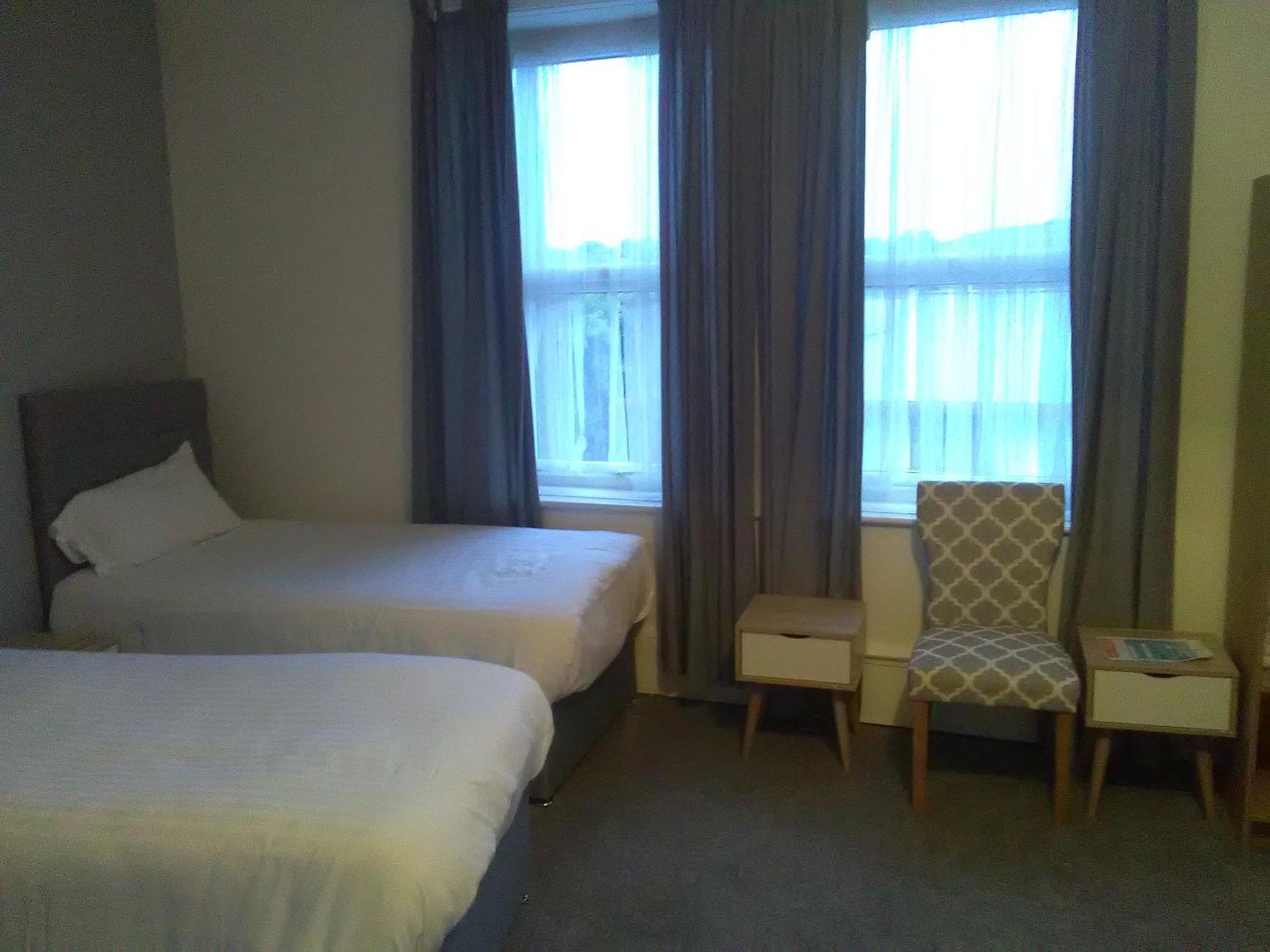 Newcastle West Hotel & Bar Pokój zdjęcie