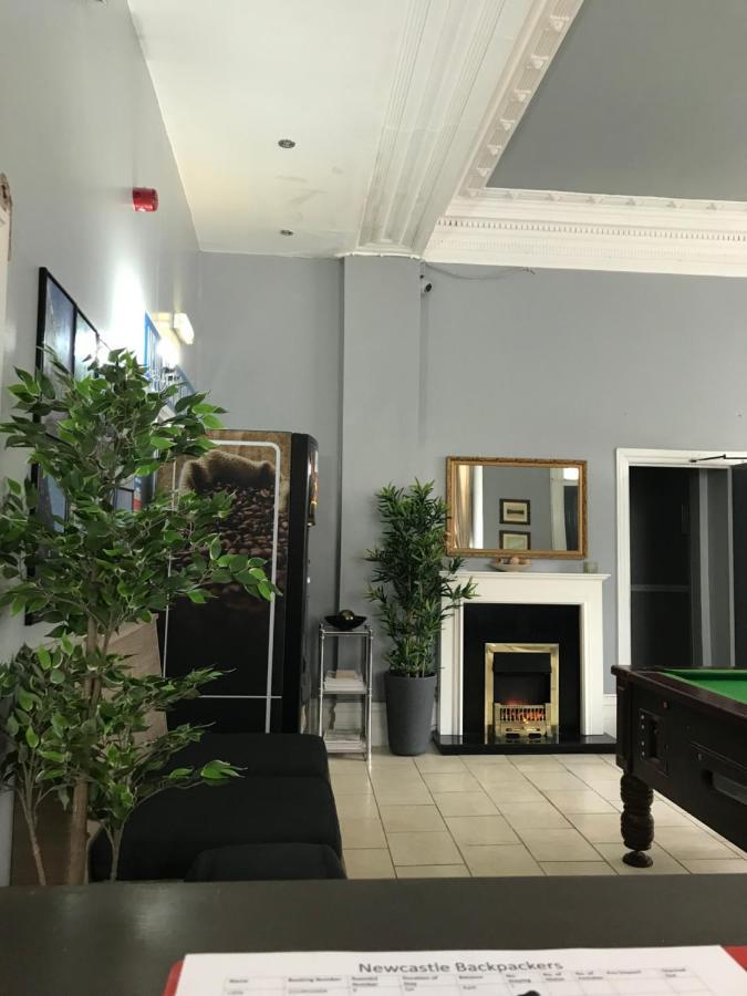 Newcastle West Hotel & Bar Zewnętrze zdjęcie